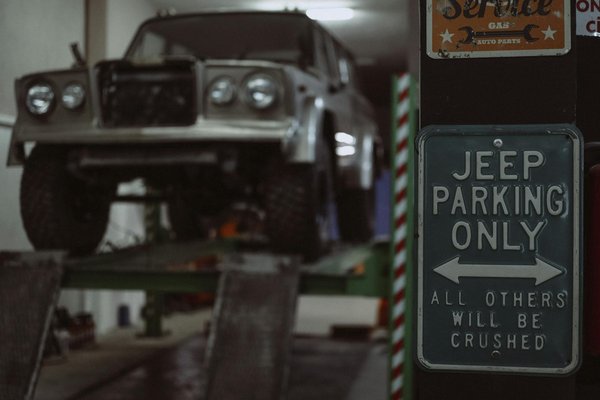 Les voitures vintage électrifiées : passerelles vers le futur